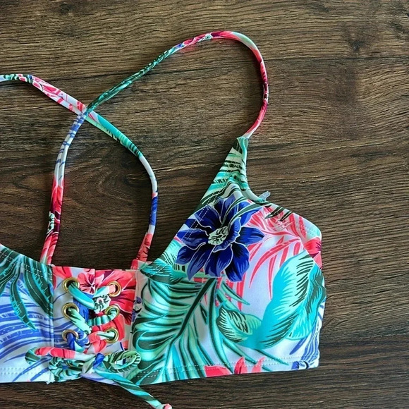 Tropical Bikini Top | Bikini Top | Swim | Swimwear | Swim Top | Vacation | - Picture 3 of 12